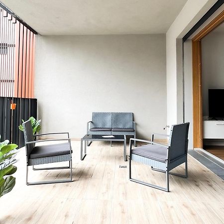 Comecasa Modern Terraced & Palestra Apartment Милан Экстерьер фото