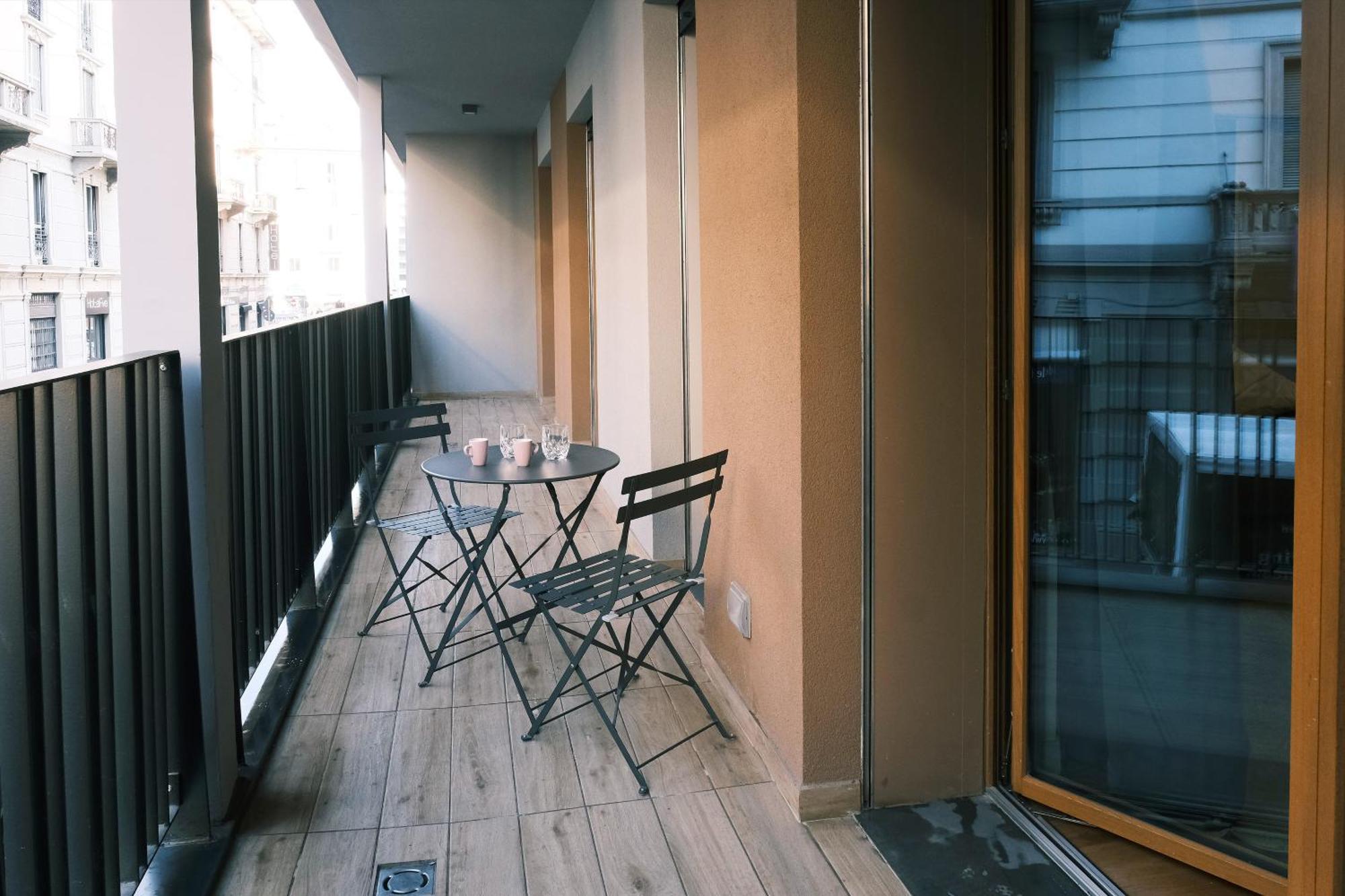 Comecasa Modern Terraced & Palestra Apartment Милан Экстерьер фото